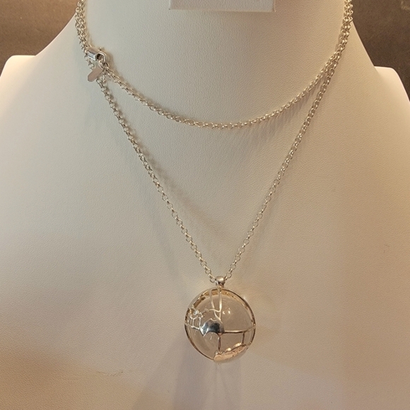 HDM Silvertone Earth Globe Necklace - Picture 1 of 4